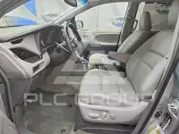 2015 Toyota SIENNA photo