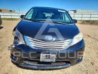 2015 Toyota SIENNA фото