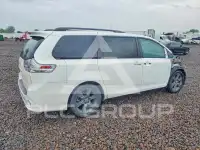 2015 Toyota SIENNA фото