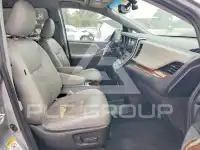 2015 Toyota SIENNA фото