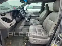 2015 Toyota SIENNA фото
