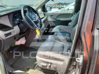 2015 Toyota SIENNA фото