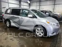 2015 Toyota SIENNA фото