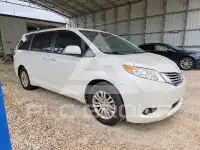 2015 Toyota SIENNA фото