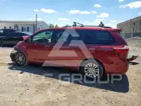 2015 Toyota SIENNA фото