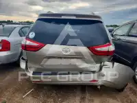2015 Toyota SIENNA фото