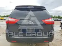 2015 Toyota SIENNA photo