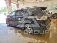 2015 Toyota SIENNA фото