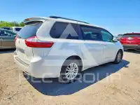 2015 Toyota SIENNA фото