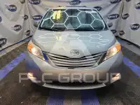 2015 Toyota SIENNA photo