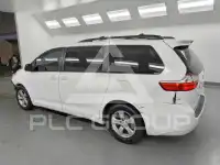 2015 Toyota SIENNA фото