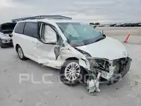 2015 Toyota SIENNA фото