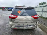 2015 Toyota SIENNA фото