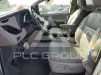 2015 Toyota SIENNA фото