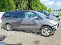 2015 Toyota SIENNA фото