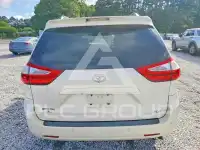 2015 Toyota SIENNA фото