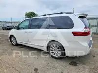 2015 Toyota SIENNA photo