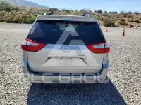 2015 Toyota SIENNA фото