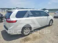 2015 Toyota SIENNA фото