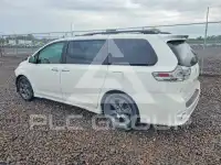 2015 Toyota SIENNA фото