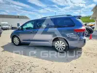 2015 Toyota SIENNA фото