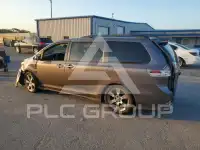 2015 Toyota SIENNA фото