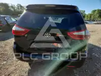 2015 Toyota SIENNA photo