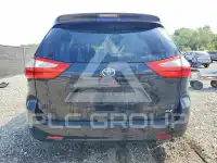 2015 Toyota SIENNA photo
