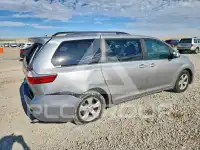 2015 Toyota SIENNA фото