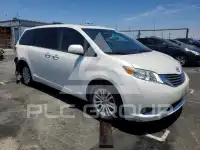 2015 Toyota SIENNA фото