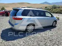 2015 Toyota SIENNA фото