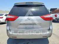 2015 Toyota SIENNA фото