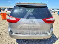 2015 Toyota SIENNA фото