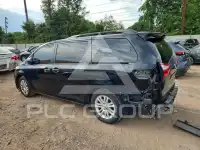 2015 Toyota SIENNA фото