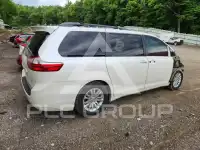 2015 Toyota SIENNA фото