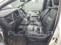 2015 Toyota SIENNA фото