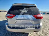 2015 Toyota SIENNA фото