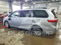 2015 Toyota SIENNA фото