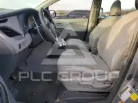 2015 Toyota SIENNA фото