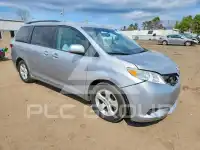 2015 Toyota SIENNA фото