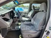 2015 Toyota SIENNA фото