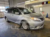 2015 Toyota SIENNA фото