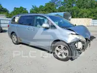 2015 Toyota SIENNA фото