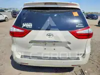 2015 Toyota SIENNA фото