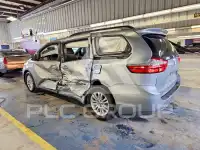 2015 Toyota SIENNA фото