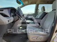 2015 Toyota SIENNA фото