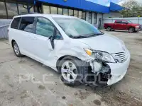 2015 Toyota SIENNA фото
