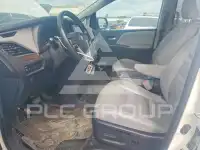 2015 Toyota SIENNA фото