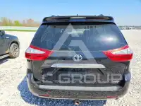 2015 Toyota SIENNA фото