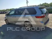 2015 Toyota SIENNA фото